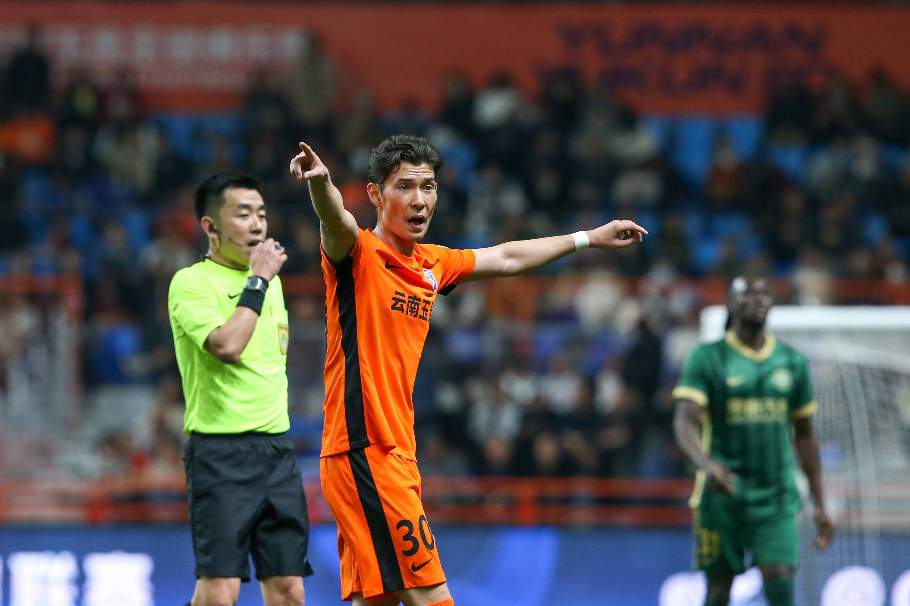 今晚足总杯传出新动向；托特纳姆伤情更新；管理层表态：态度坚定；球队文化再被提及的简单介绍